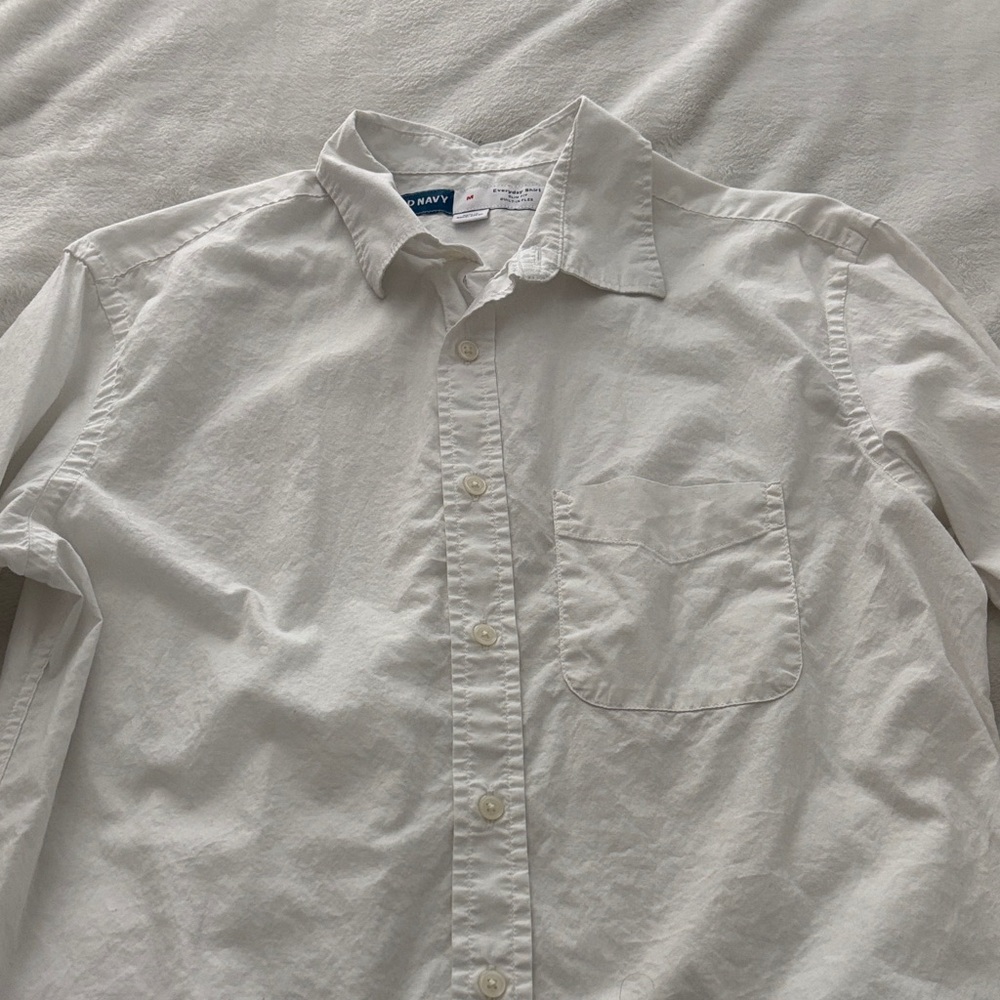 Old Navy Men's White Casual Button Down Shirt